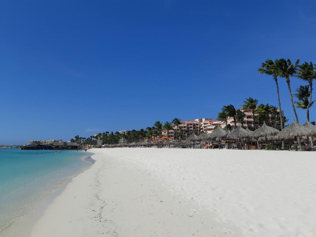 Wonders Boutique Hotel Oranjestad Exterior foto